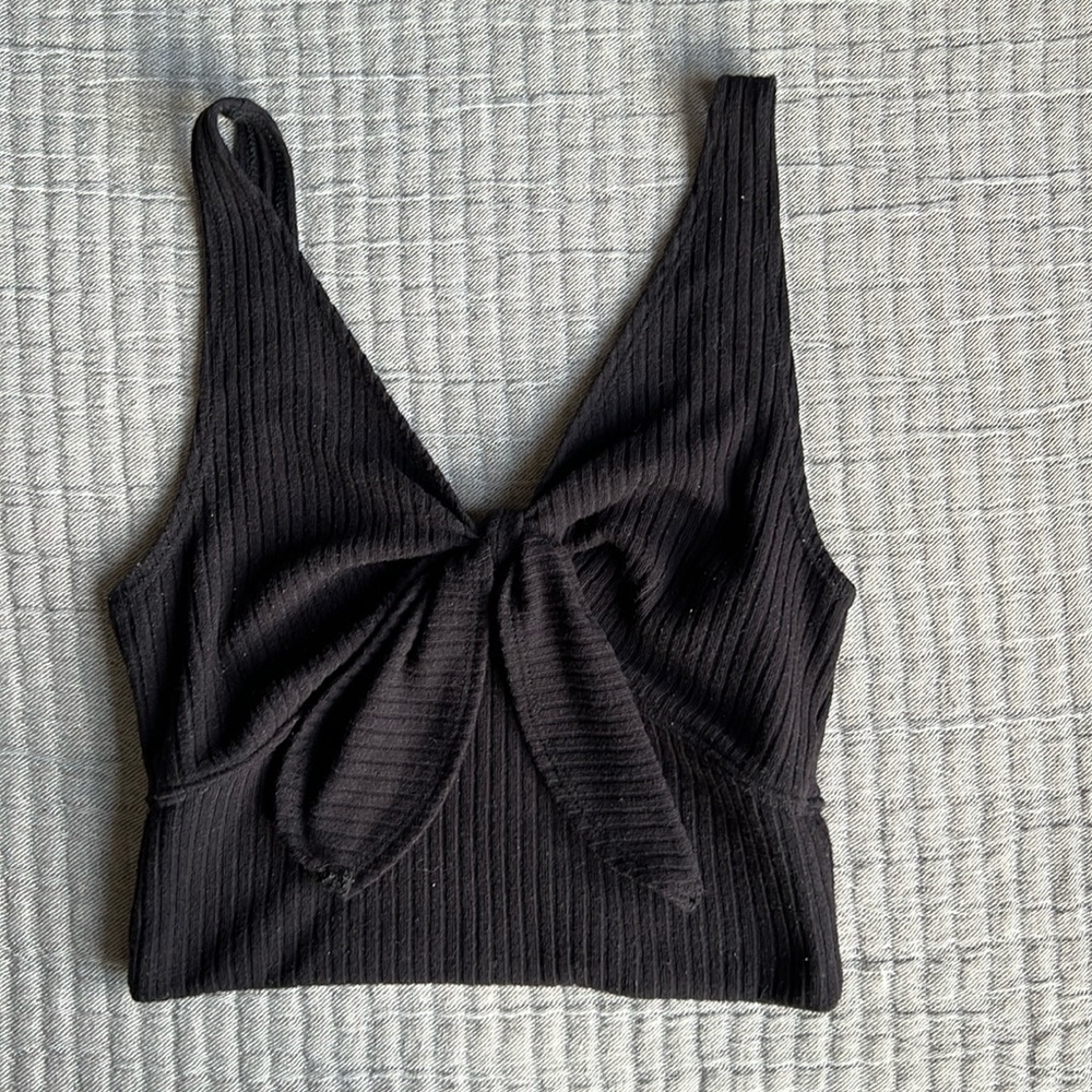 Abercrombie & Fitch | Tie-Front Cropped Tank